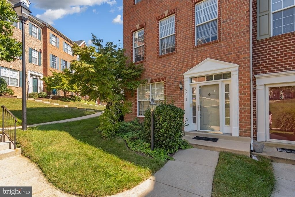 5214 Lynns Retreat Drive - Photo 38