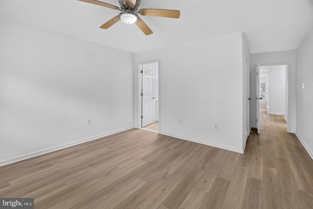7400 Lakeview Drive - Photo 8
