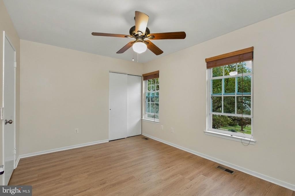 1327 Alderton Lane - Photo 13