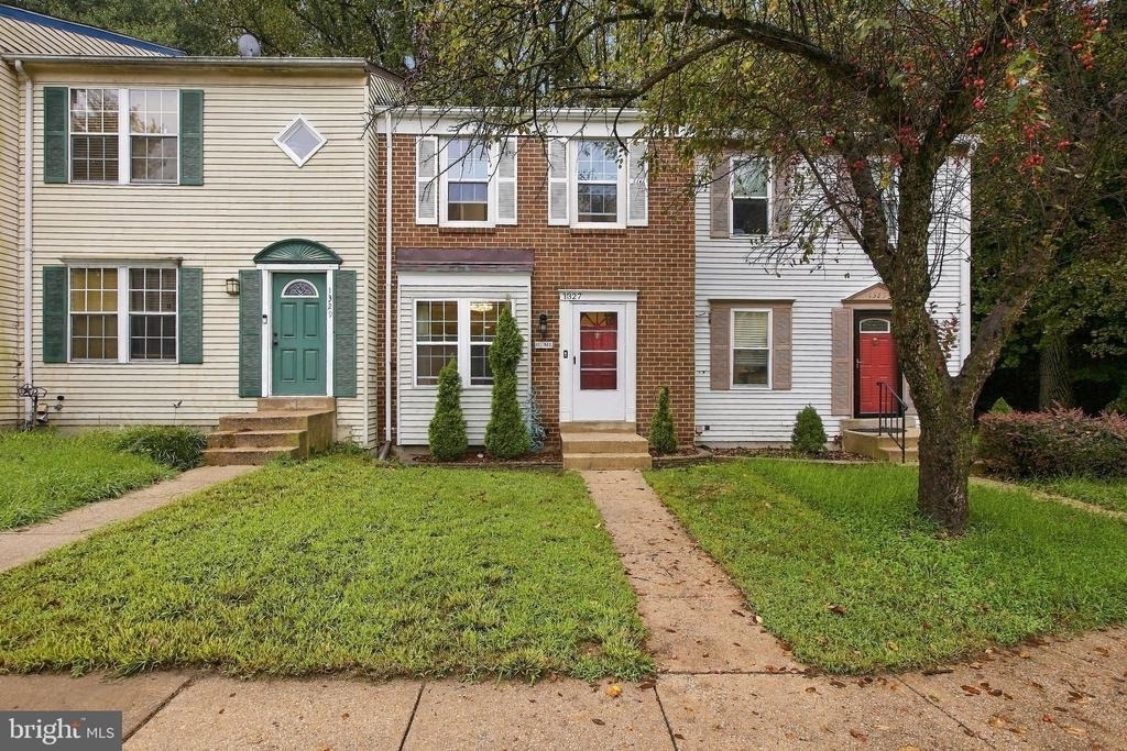 1327 Alderton Lane - Photo 1