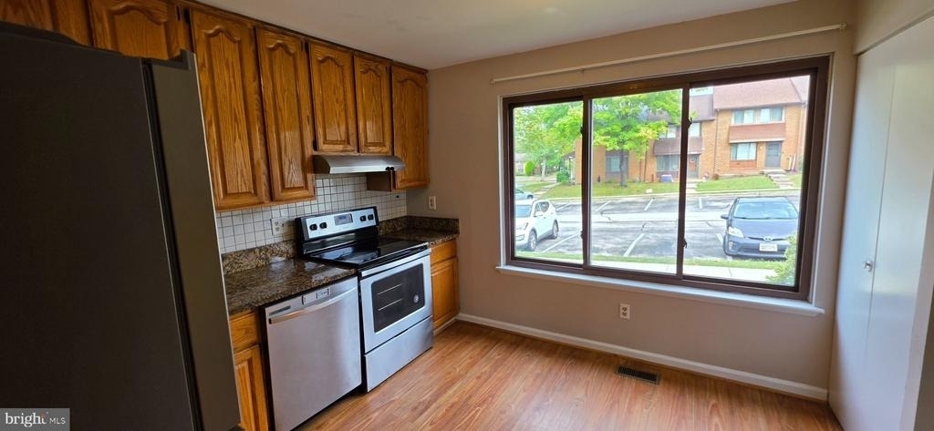 5870 Chipwood Court - Photo 5