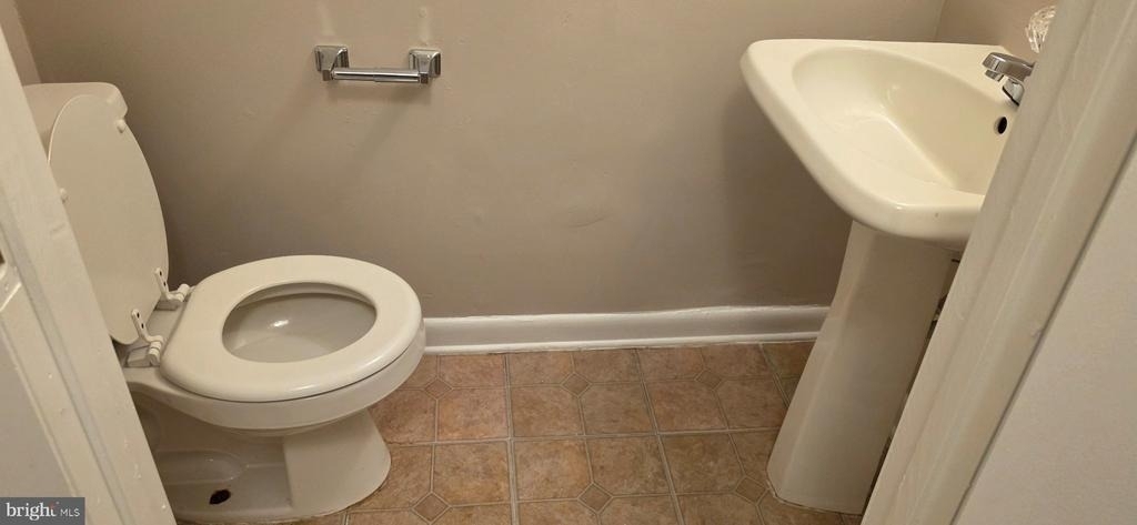 5870 Chipwood Court - Photo 16