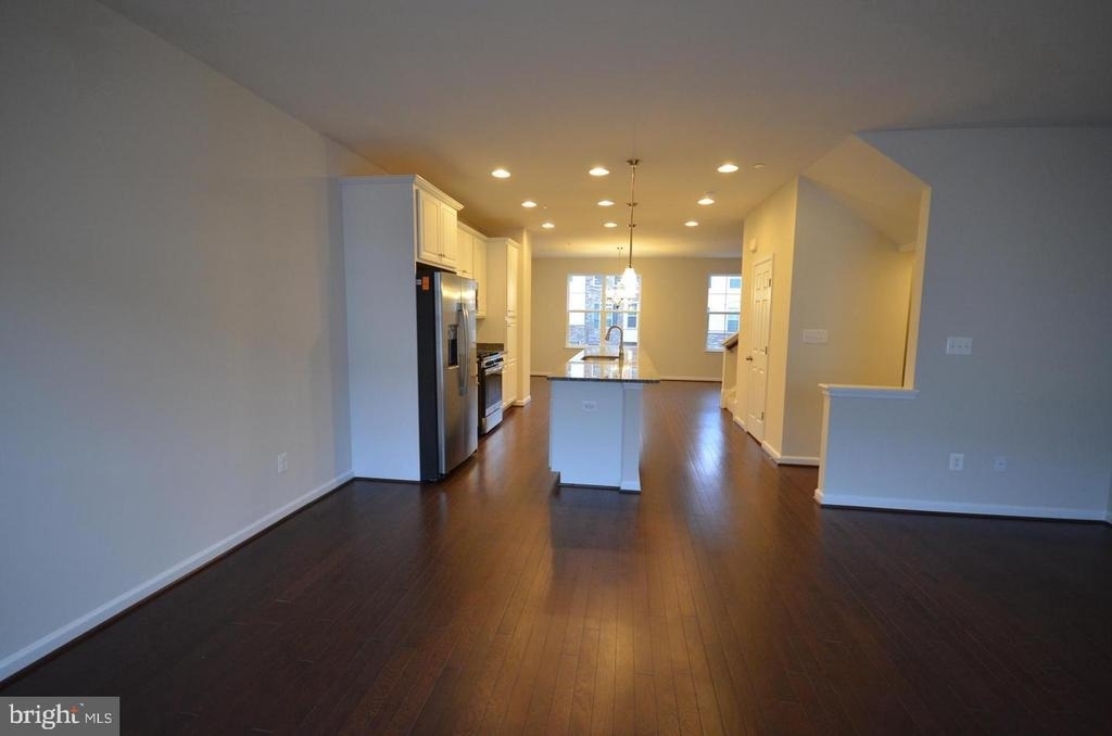 6215 Posey Street - Photo 1