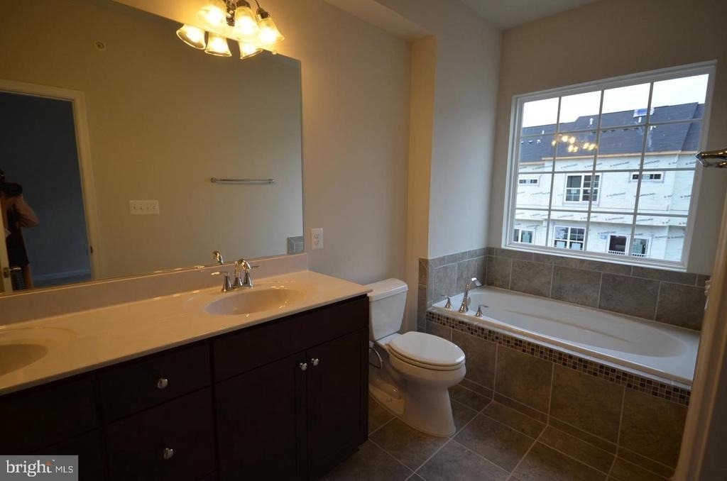 6215 Posey Street - Photo 6