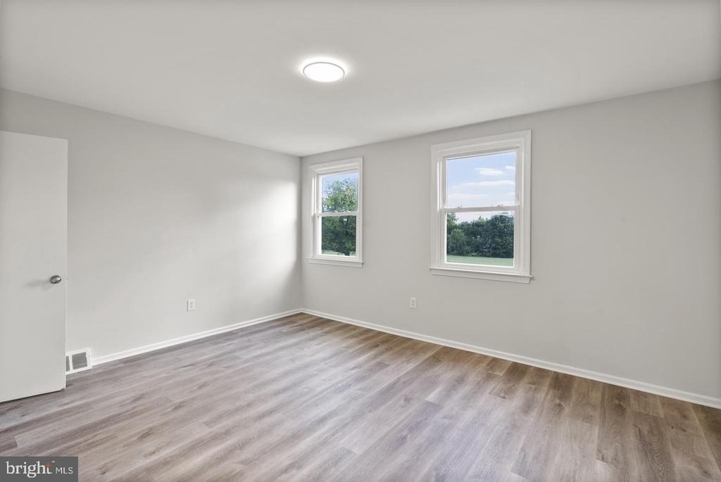 8047 Park Haven Road - Photo 10