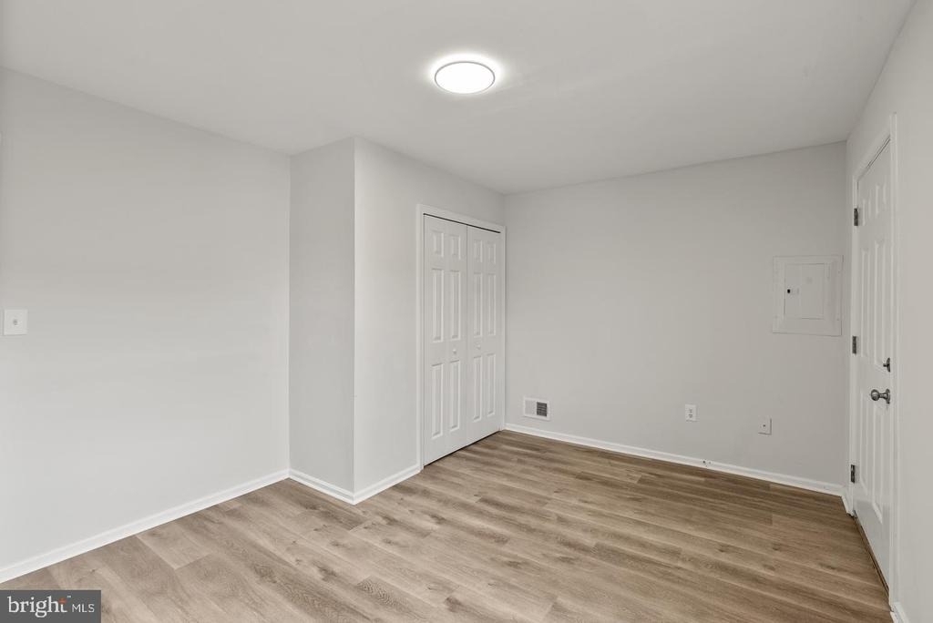 8047 Park Haven Road - Photo 9