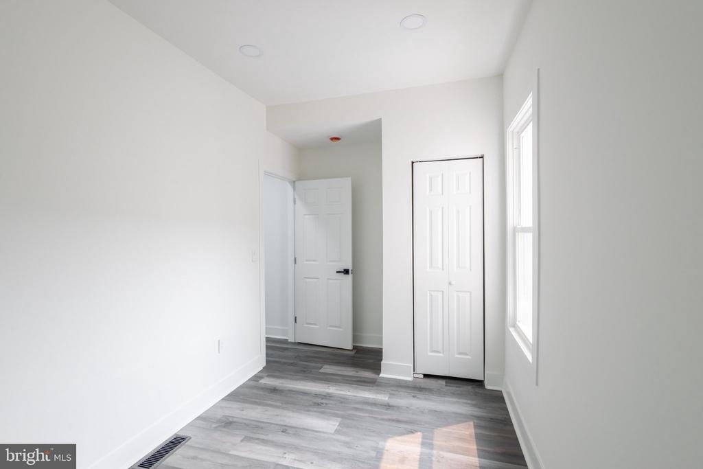 631 E 37th Street - Photo 24