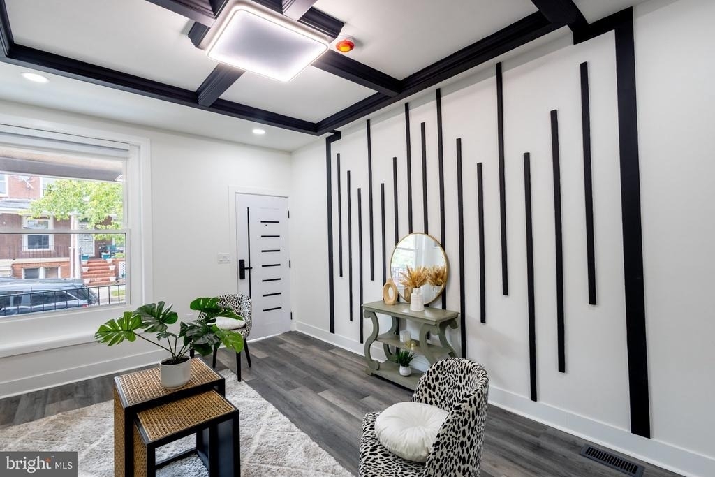 631 E 37th Street - Photo 19