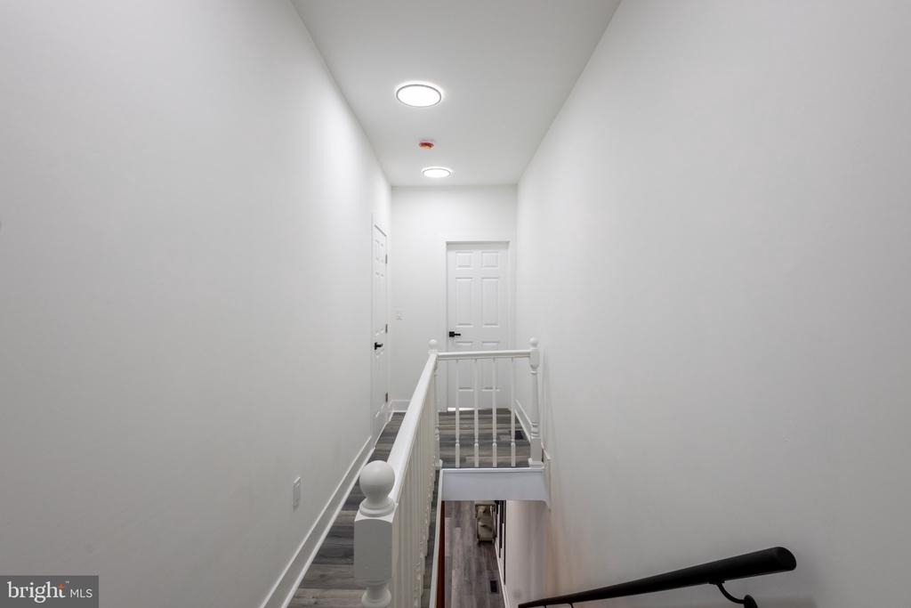 631 E 37th Street - Photo 22