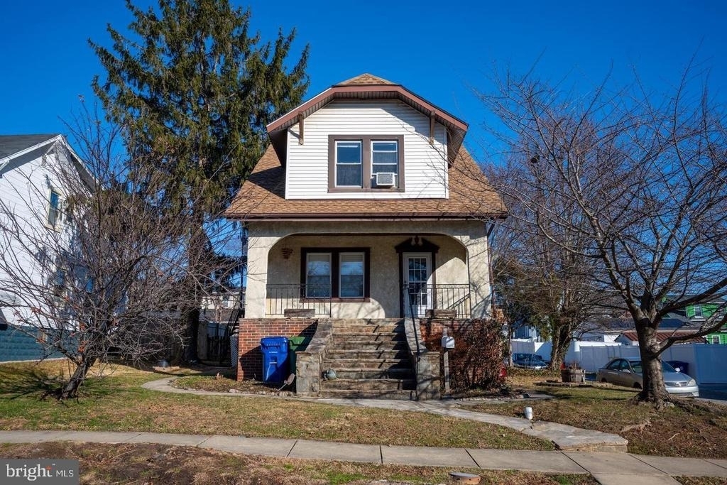 2826 Inglewood Avenue - Photo 2