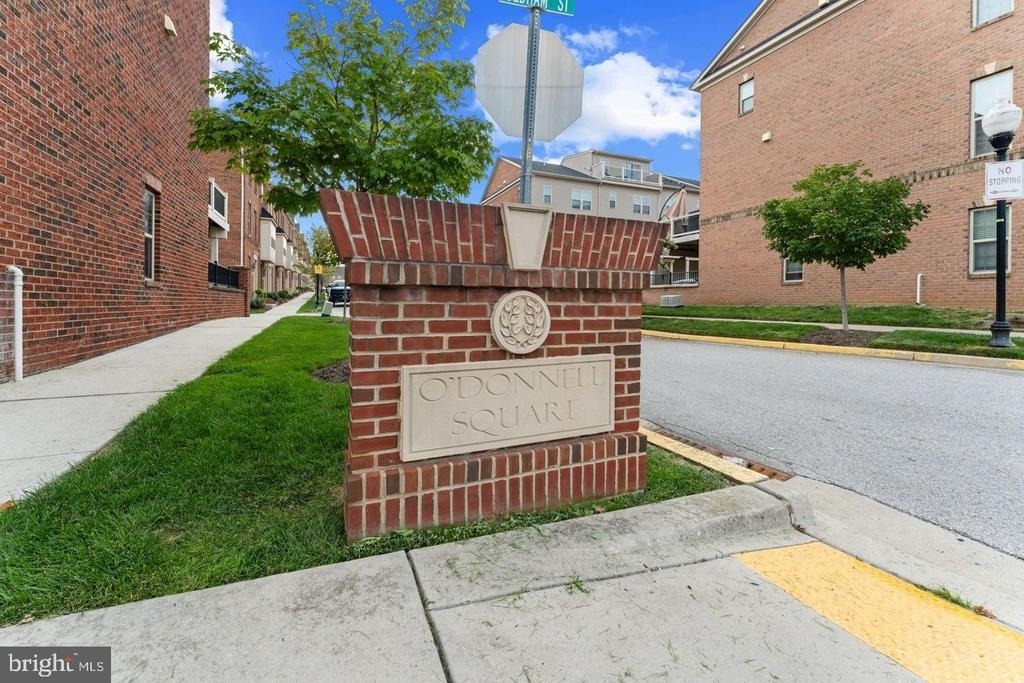 4662 Hudson Street - Photo 20