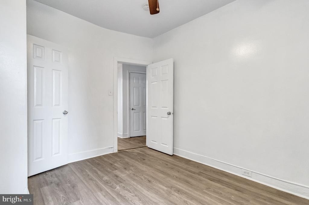 3027 Walbrook Avenue - Photo 13