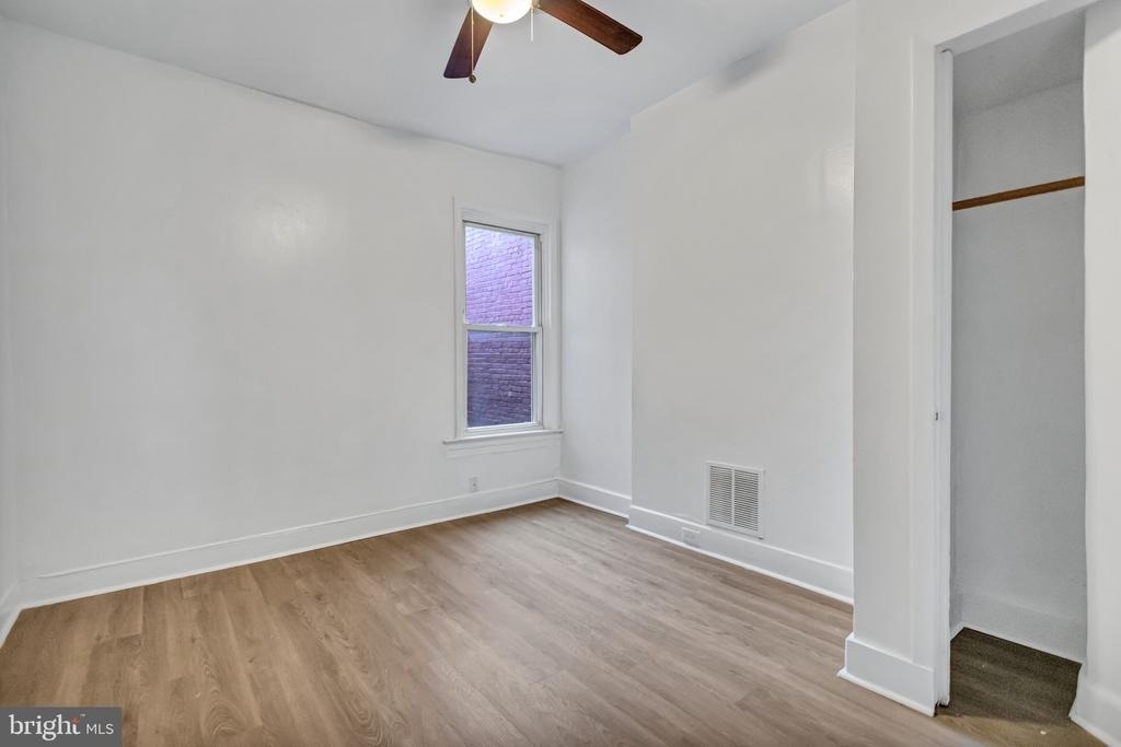 3027 Walbrook Avenue - Photo 12