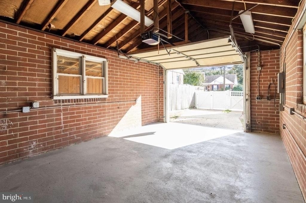 526 Newfield Road - Photo 26
