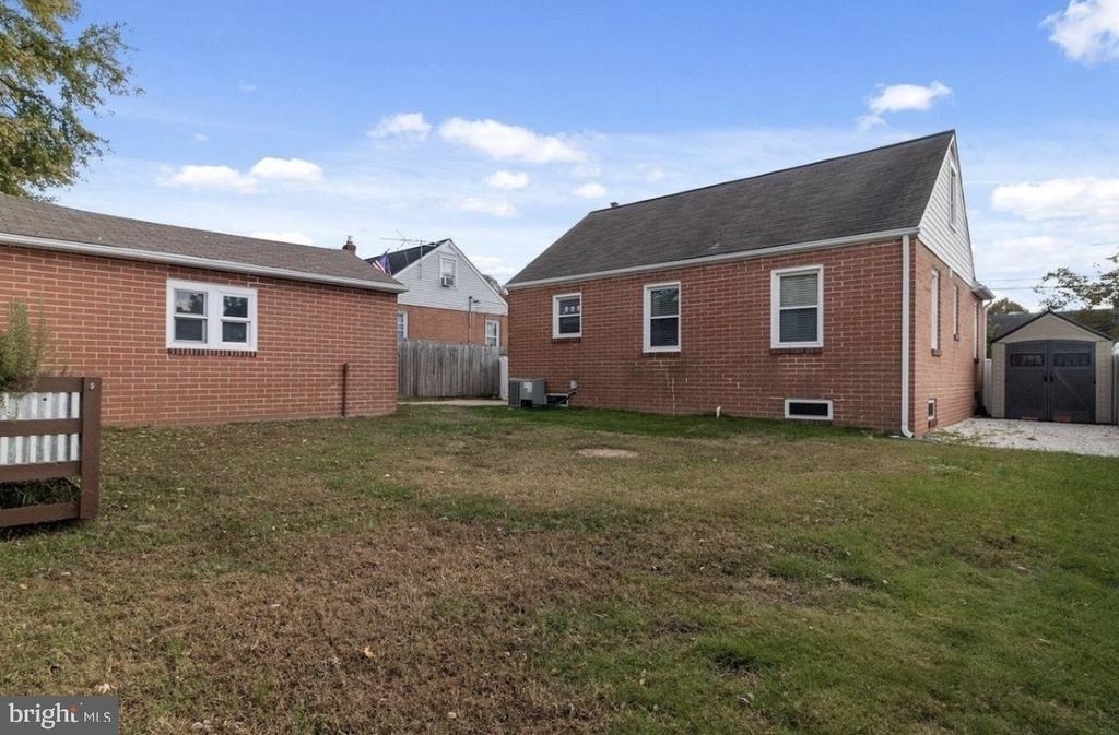 526 Newfield Road - Photo 28