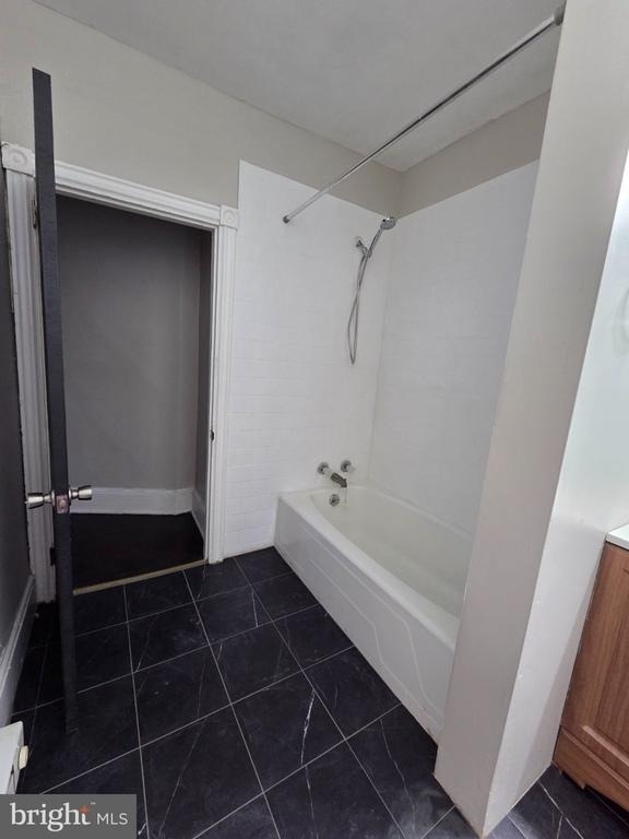 602 W 23rd Street - Photo 5