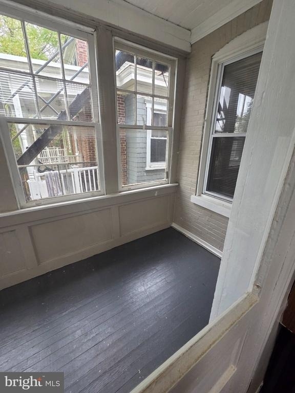 602 W 23rd Street - Photo 12
