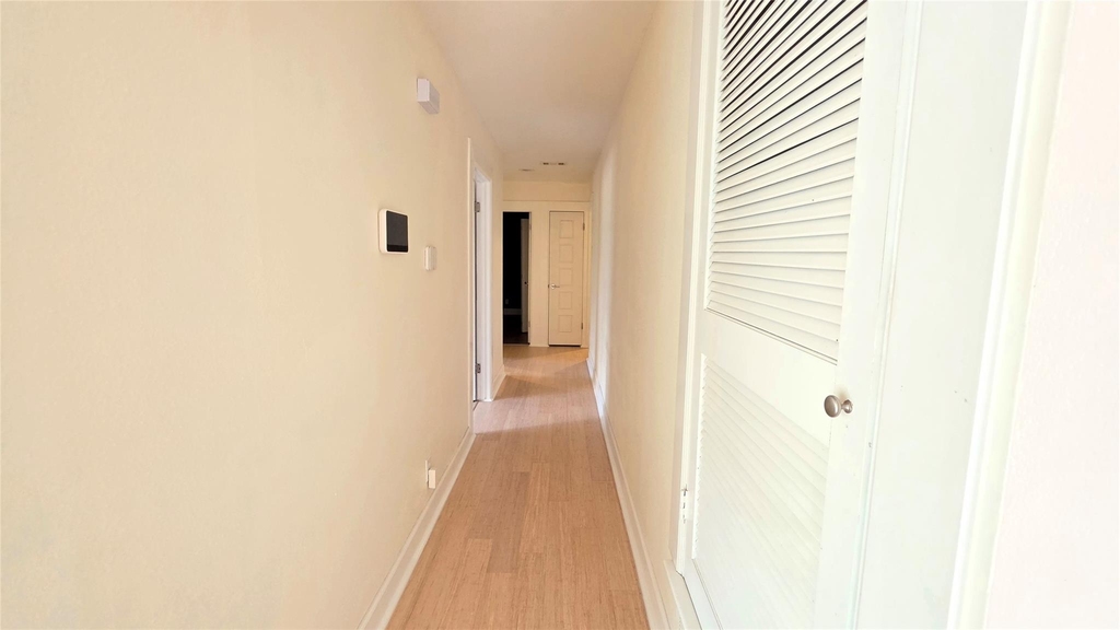 3205 Loyola Ln - Photo 18