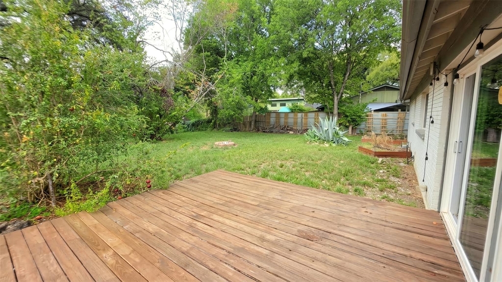 3205 Loyola Ln - Photo 26