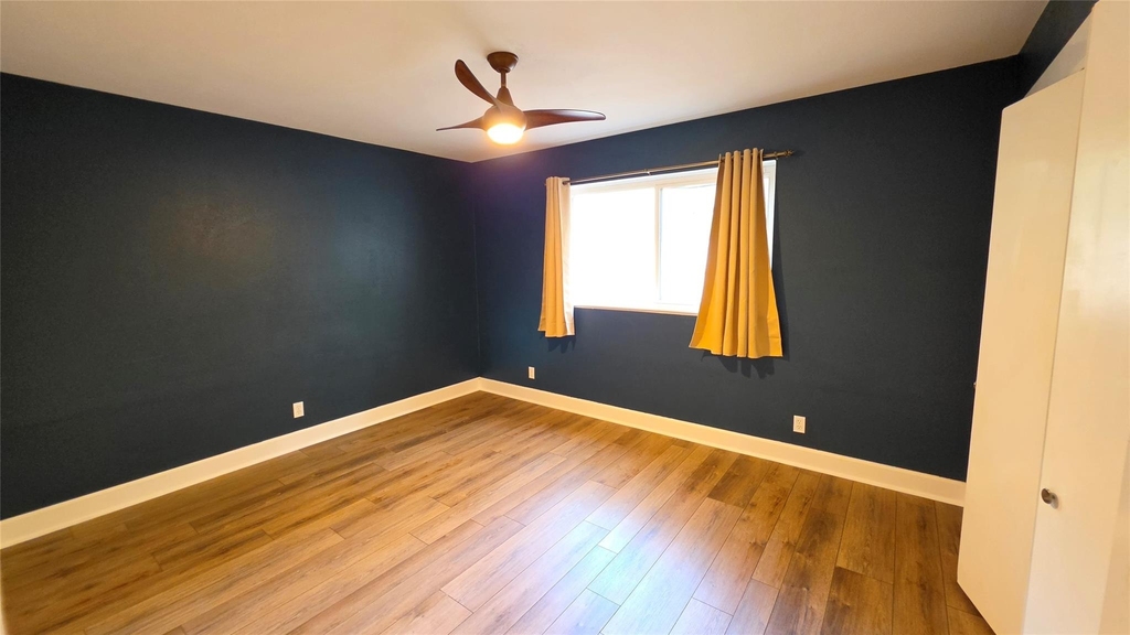 3205 Loyola Ln - Photo 16