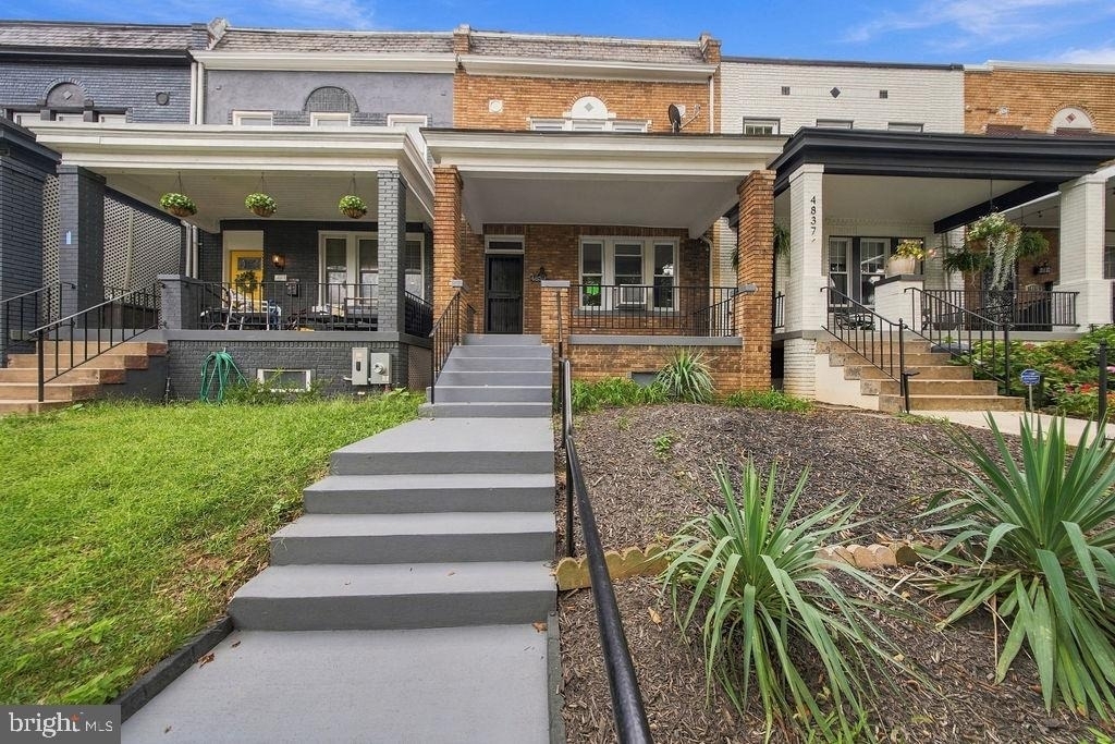 4839 Illinois Avenue Nw - Photo 1