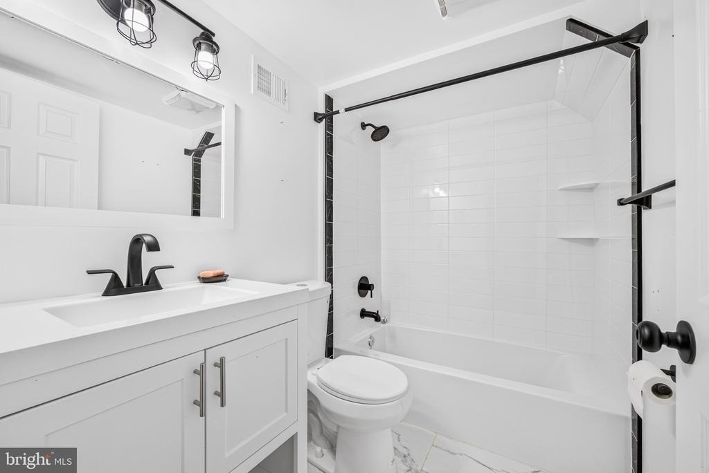 1225 18th Street Ne - Photo 21