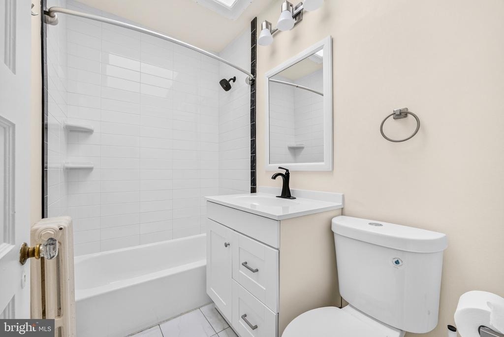1225 18th Street Ne - Photo 18