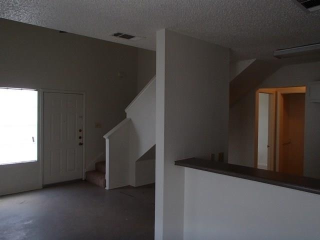 2205 Katy Ln - Photo 3