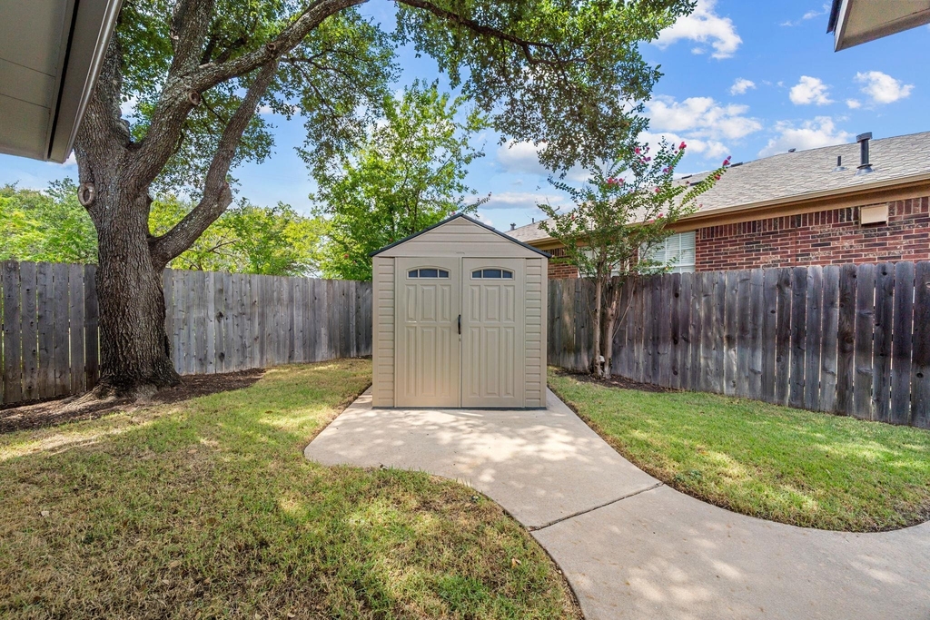 1600 Viki Lynn Ct - Photo 34