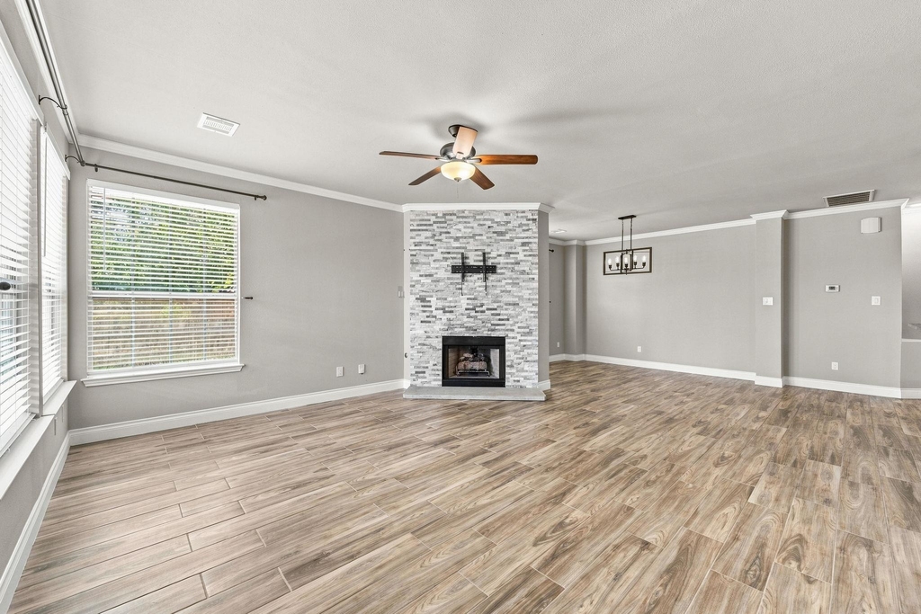 1600 Viki Lynn Ct - Photo 9