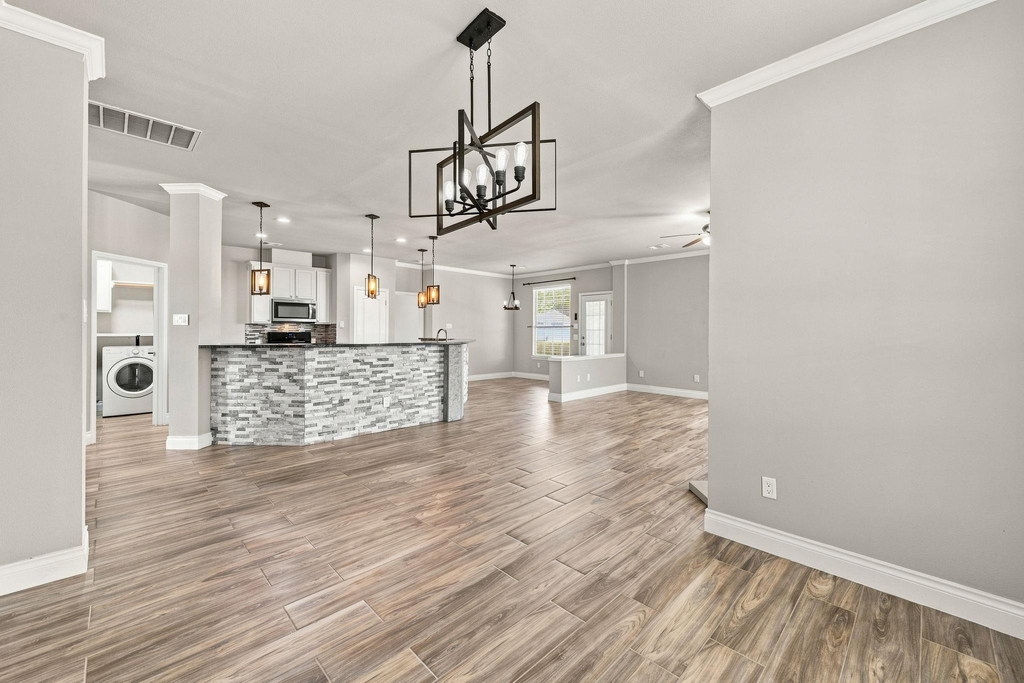 1600 Viki Lynn Ct - Photo 4