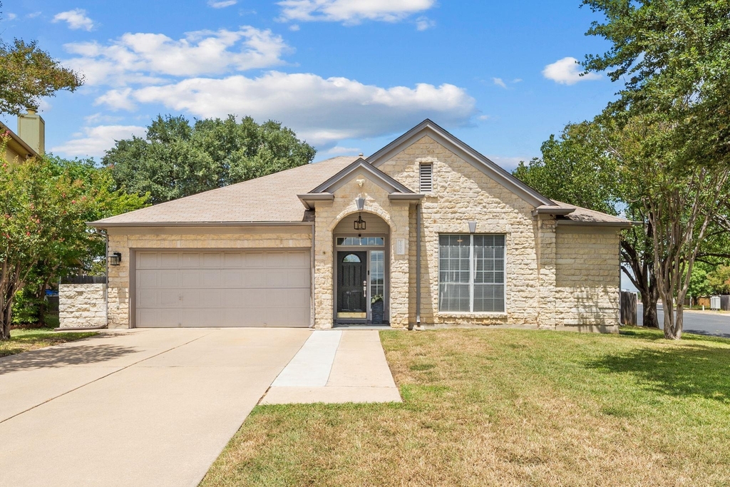 1600 Viki Lynn Ct - Photo 0