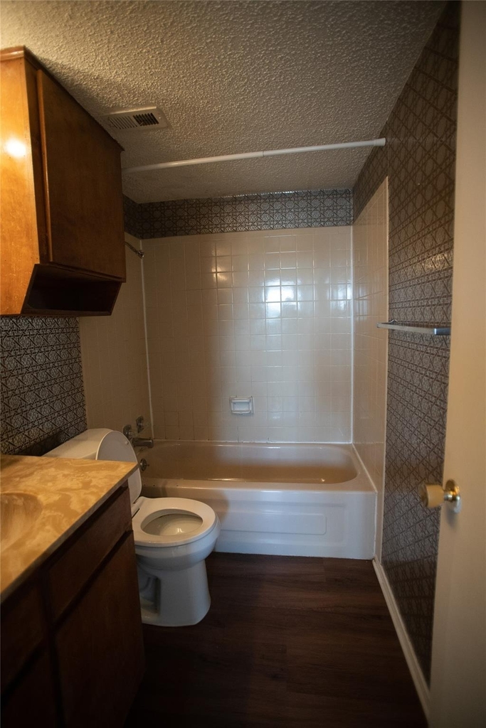 3000 Guadalupe St - Photo 9