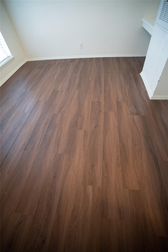 3000 Guadalupe St - Photo 2