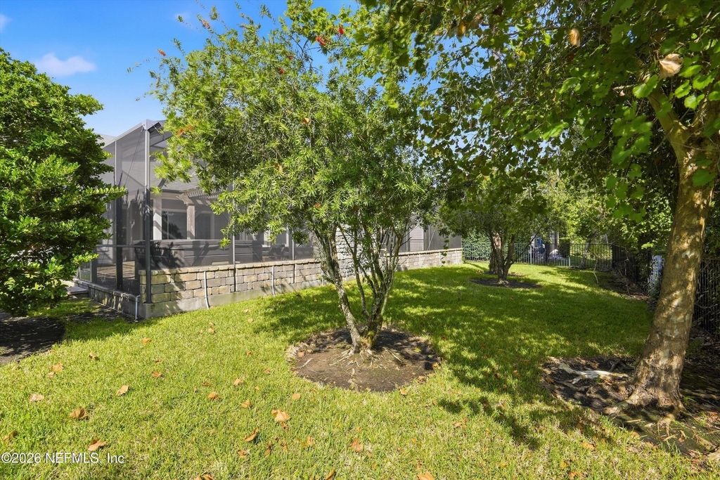 80 Lazy Crest Drive - Photo 38