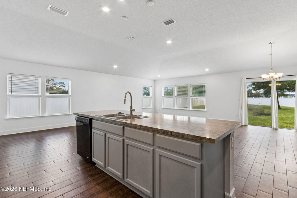 15929 Hutton Lane - Photo 8