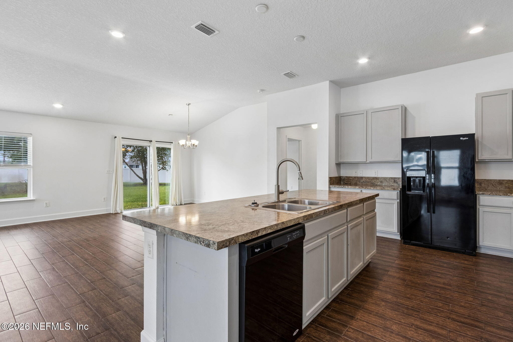 15929 Hutton Lane - Photo 9