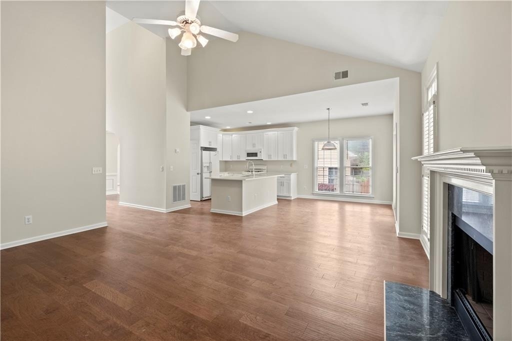 1124 Sadlers Way - Photo 6