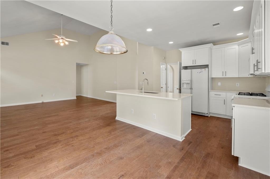 1124 Sadlers Way - Photo 7