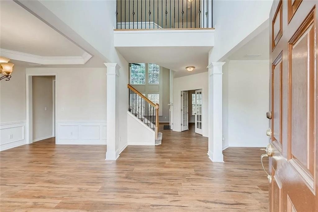 520 Midhurst Place - Photo 8