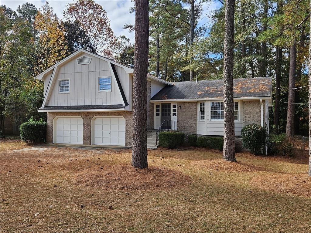 4882 Happy Hollow Road - Photo 0