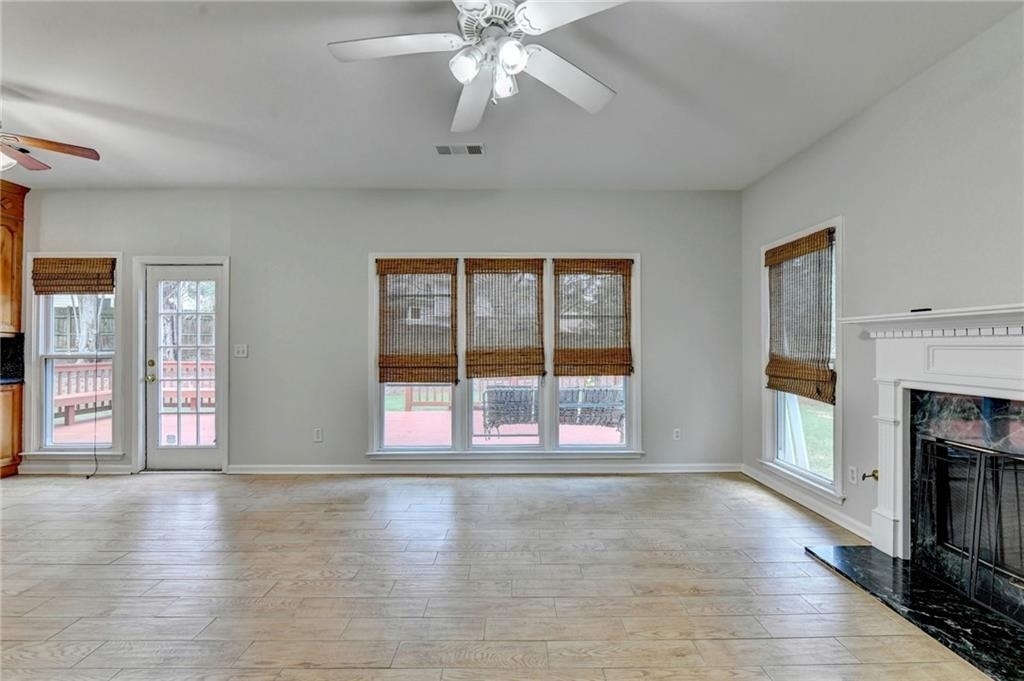 2835 Crestmont - Photo 33