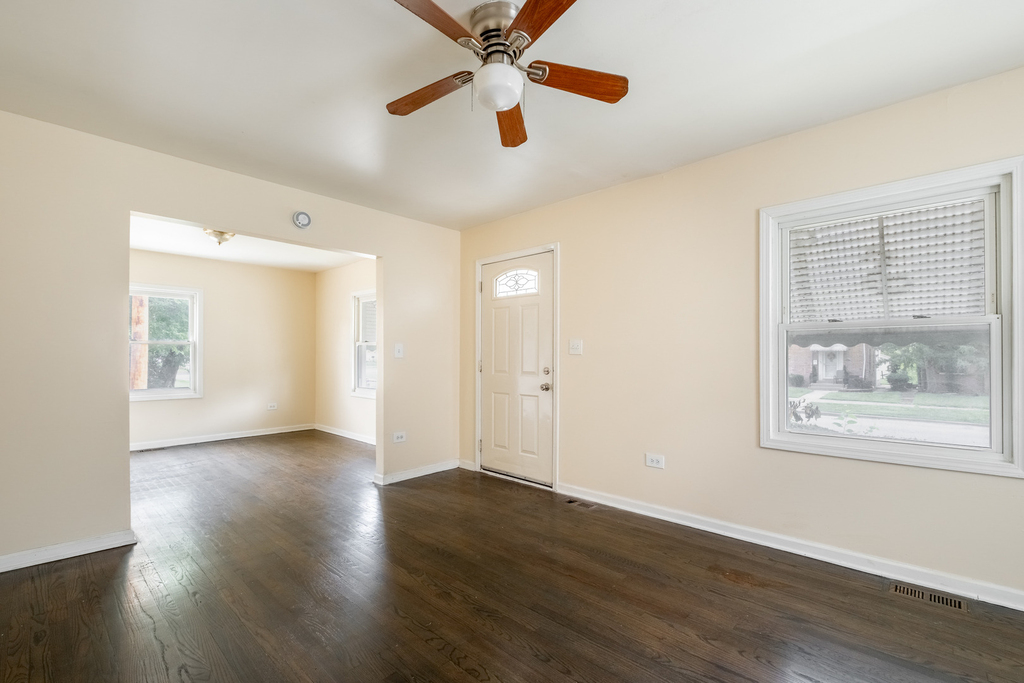 12416 S Princeton Avenue - Photo 6