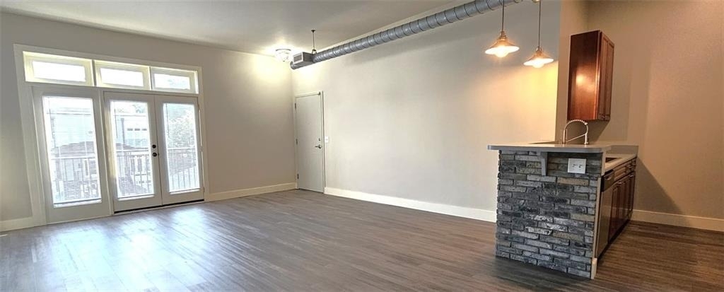 502 Pryor Street Sw - Photo 1