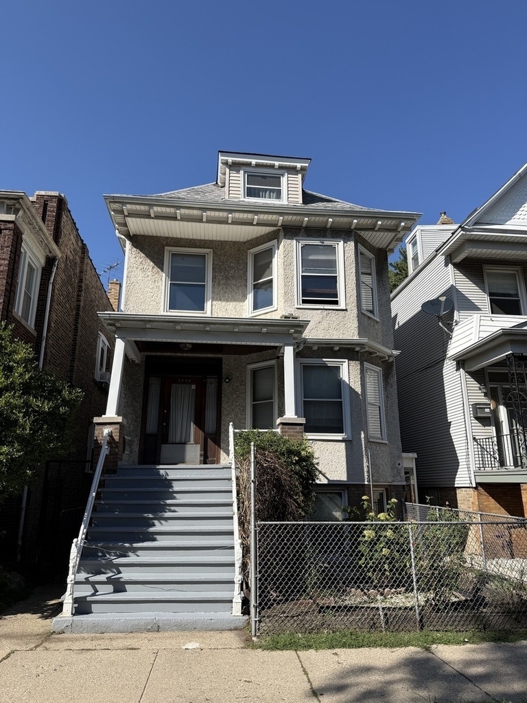 2448 W Gunnison Street - Photo 1