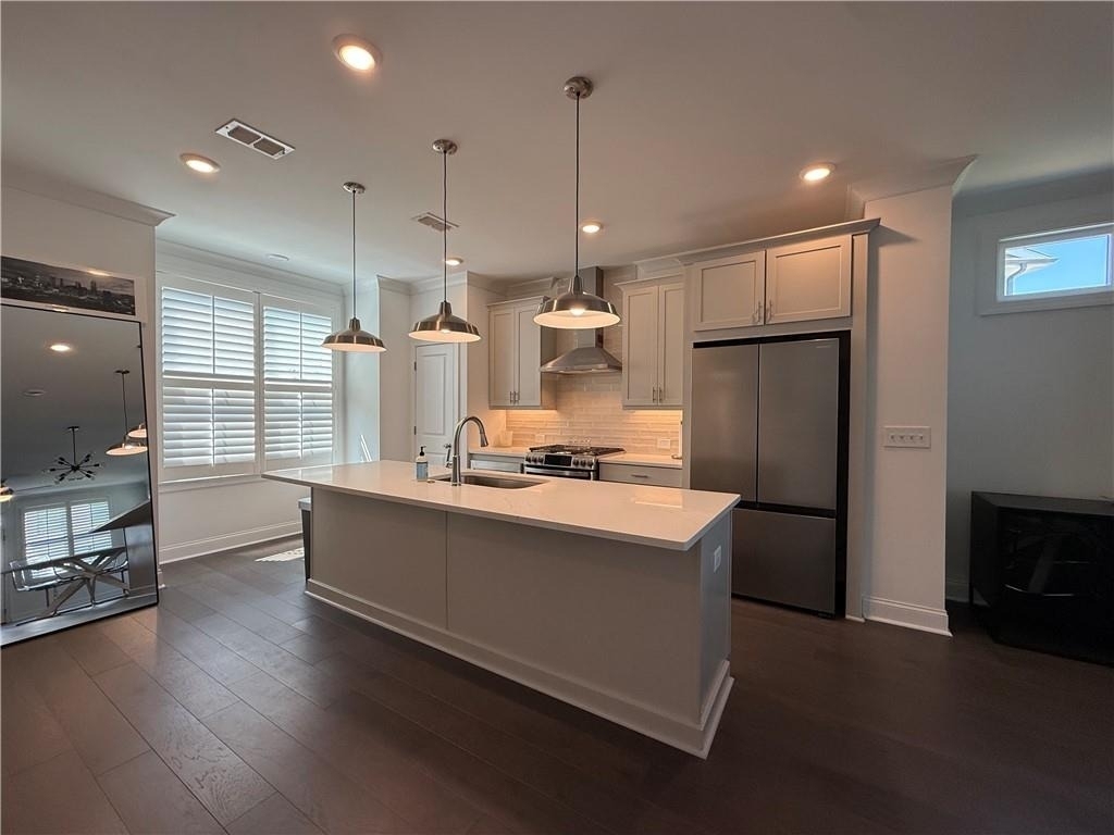 1112 Larkin Drive - Photo 3