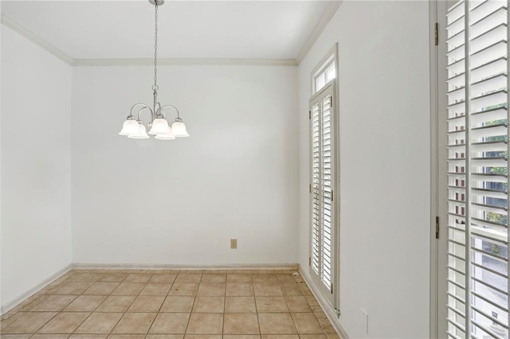 2562 Oakwood Trace - Photo 7