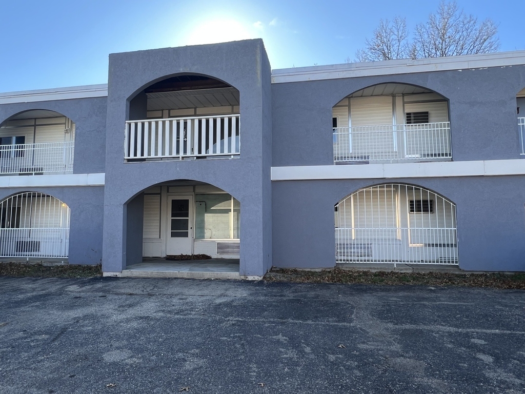 1231 N Galena Avenue - Photo 0