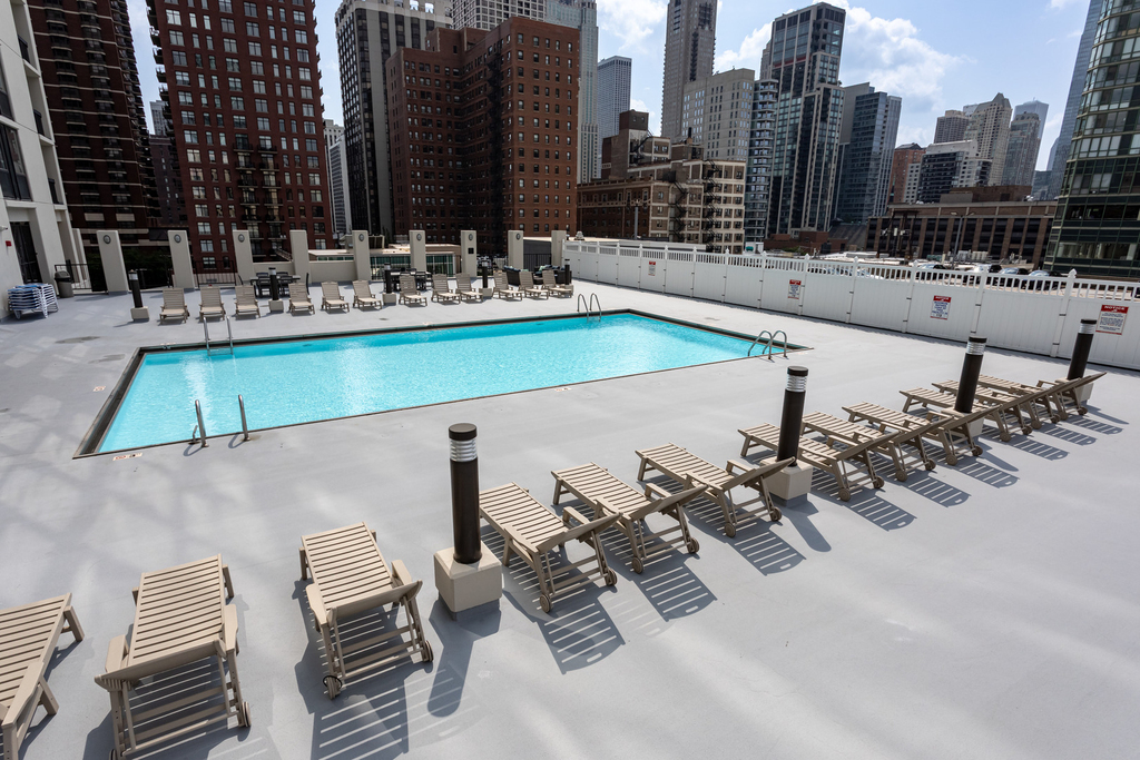 1122 N Clark Street - Photo 18