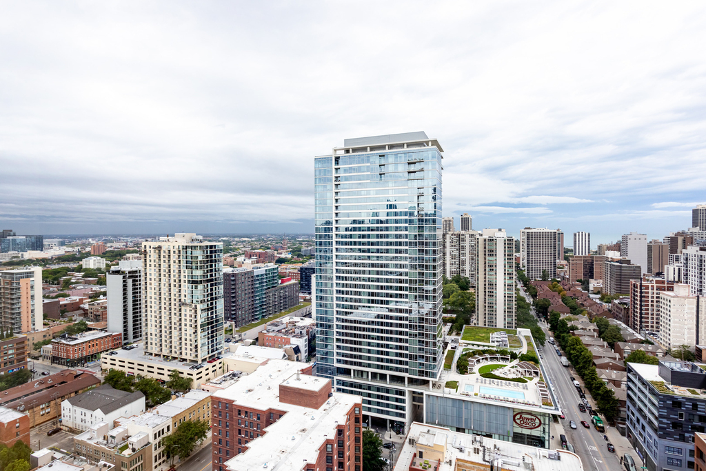 1122 N Clark Street - Photo 13